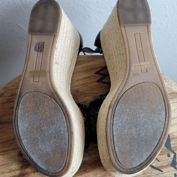 Tommy Hilfiger terrin Black raffia wedge sandals - Picture 7 of 11